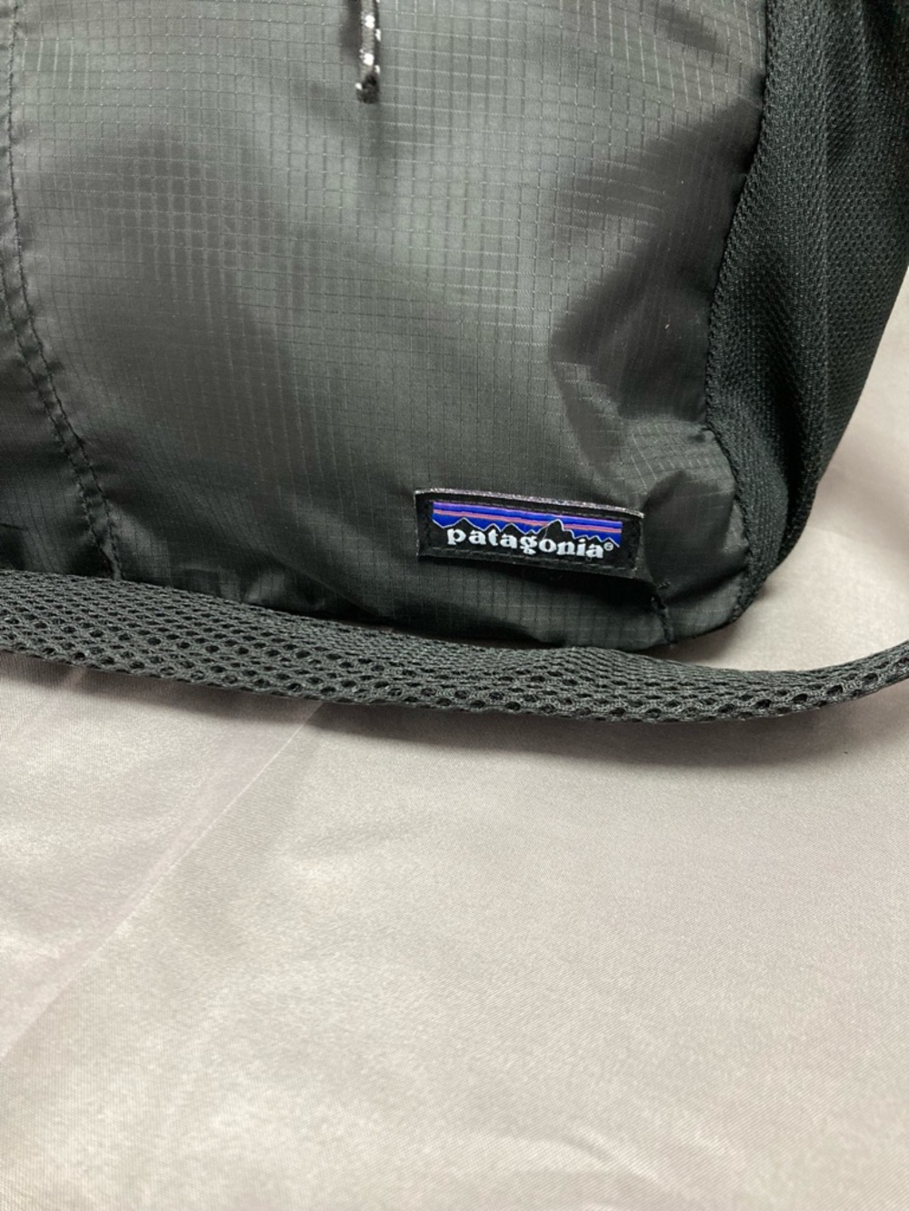 Patagonia Crossbody black  Bag - Picture 8 of 15